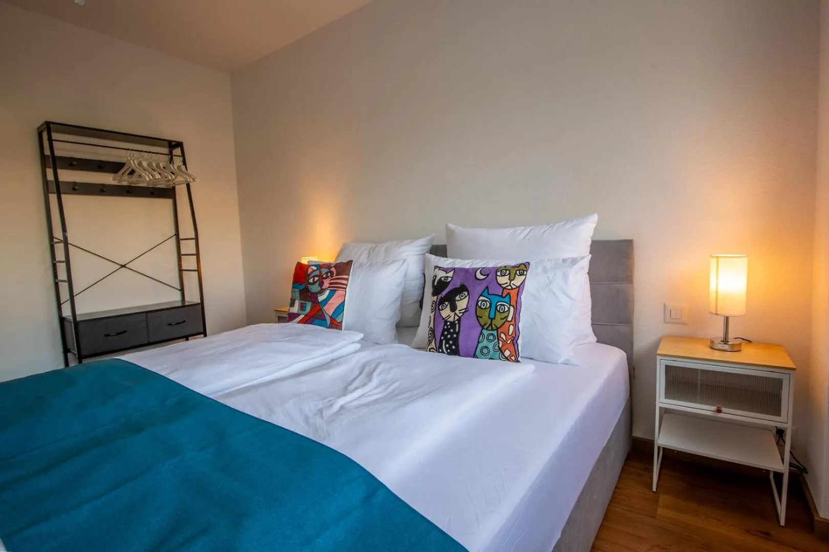 Special Primero Picasso Apartment Basel, Bahnhof Grossbasel 10-Star Базель