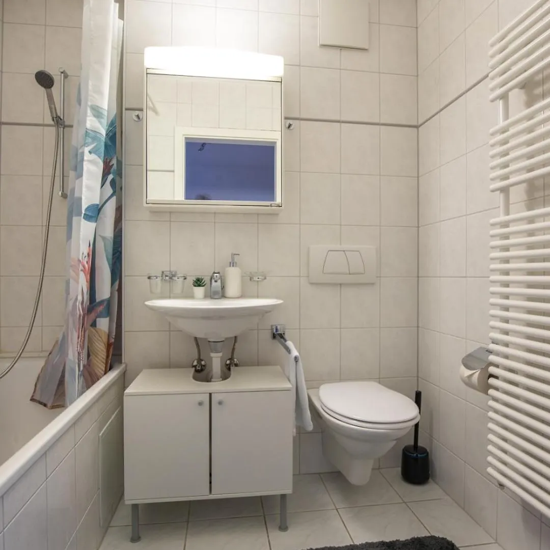 Special Primero Picasso Apartment Basel, Bahnhof Grossbasel 10-Star 0*, Базель