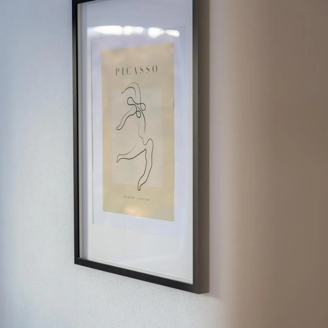 Special Primero Picasso Apartment Basel, Bahnhof Grossbasel 10-Star