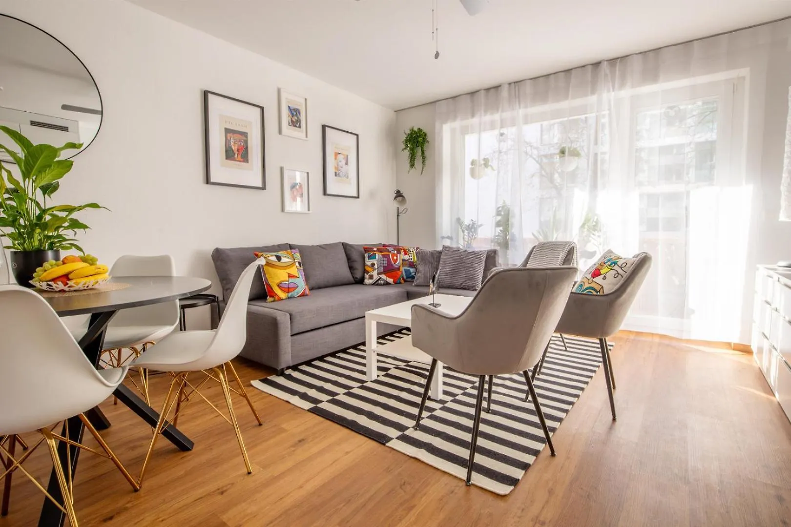 Special Primero Picasso Apartment Basel, Bahnhof Grossbasel 10-Star