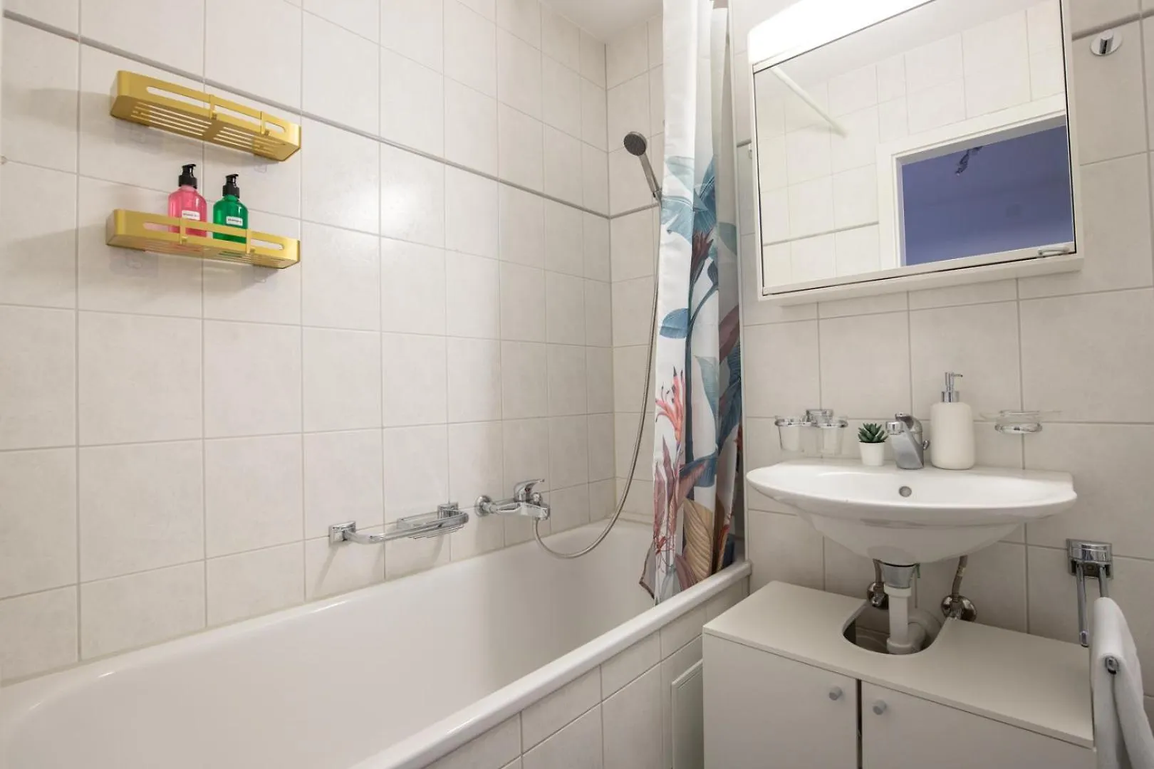 Special Primero Picasso Apartment Basel, Bahnhof Grossbasel 10-Star Basel